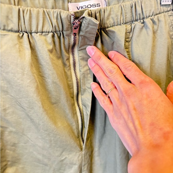 NWT Vigoss olive green cargo parachute pants 12 large women’s stitchfix - Picture 5 of 11